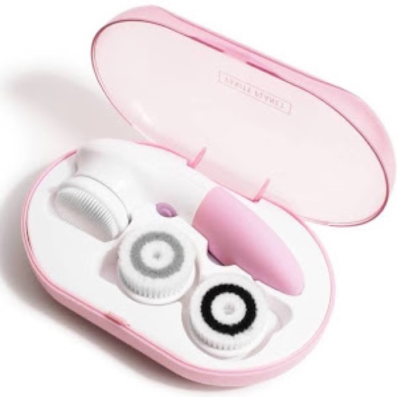 Other - Ultimate Skin Spa